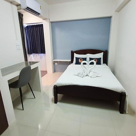 Roomquest Suvarnabhumi Ladkrabang 42 Banguecoque Exterior foto