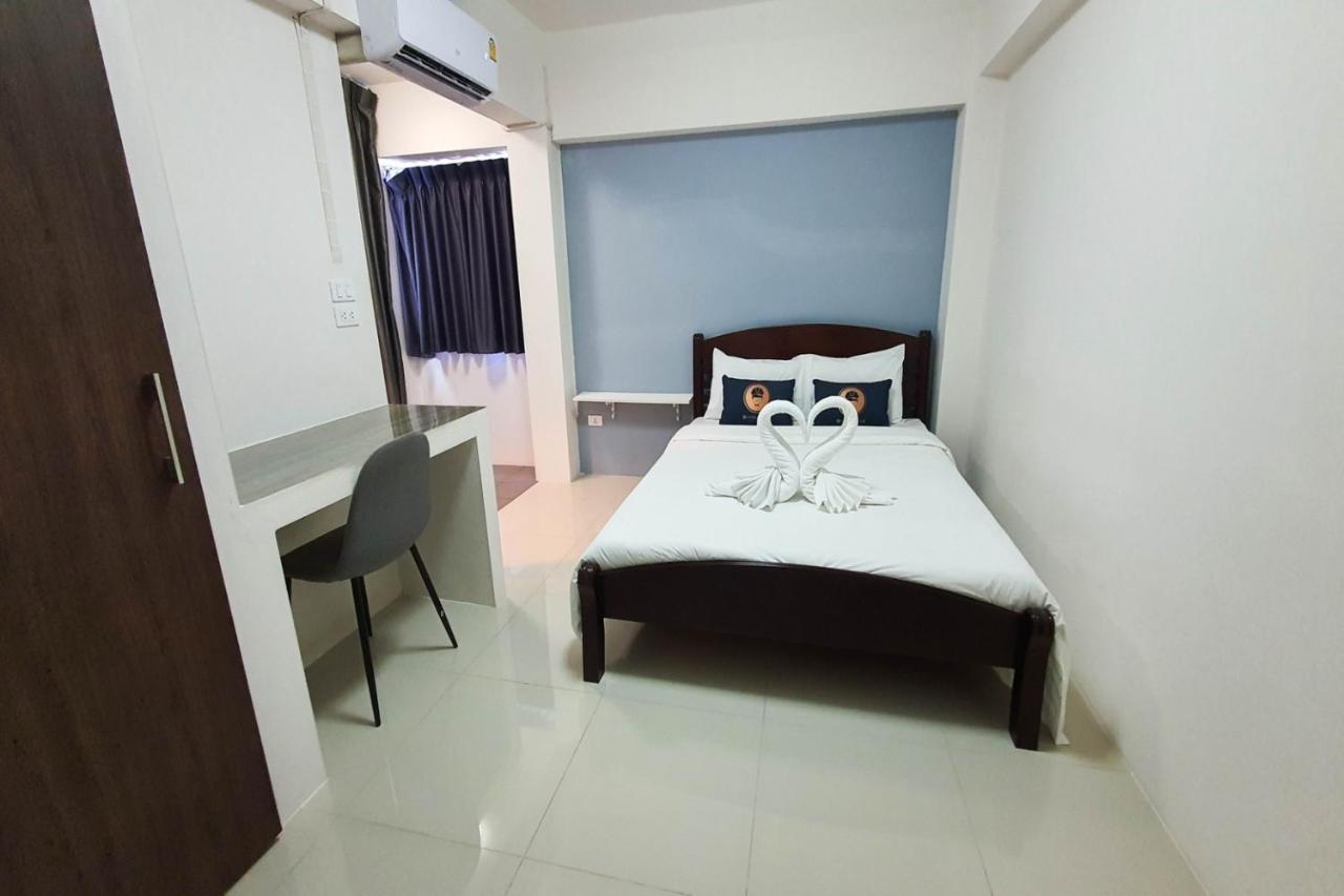 Roomquest Suvarnabhumi Ladkrabang 42 Banguecoque Exterior foto