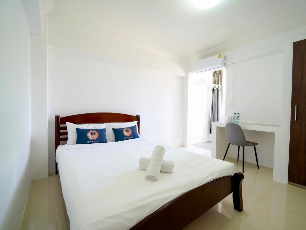 Roomquest Suvarnabhumi Ladkrabang 42 Banguecoque Exterior foto