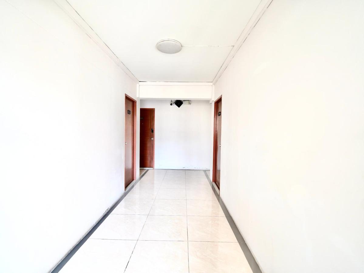 Roomquest Suvarnabhumi Ladkrabang 42 Banguecoque Exterior foto