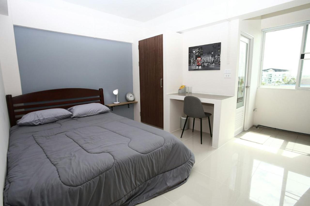 Roomquest Suvarnabhumi Ladkrabang 42 Banguecoque Exterior foto